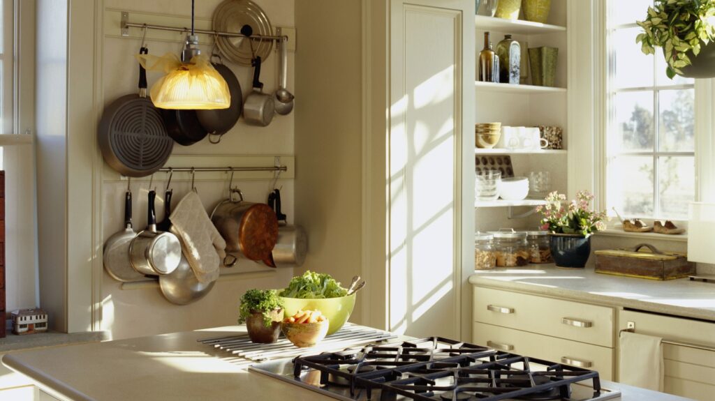 Kitchen Counter Organization